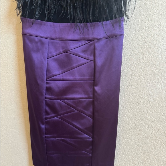 ✨ Bebe Feather Top Satin Dress XS NWT ✨ - Picture 3 of 9